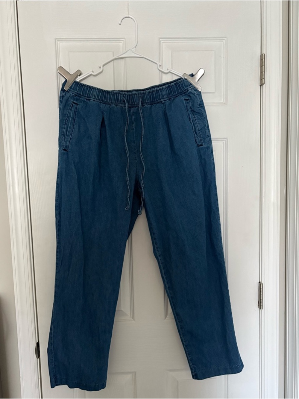 Old Navy Women’s Denim High-Waisted Billie Straight Trouser - L